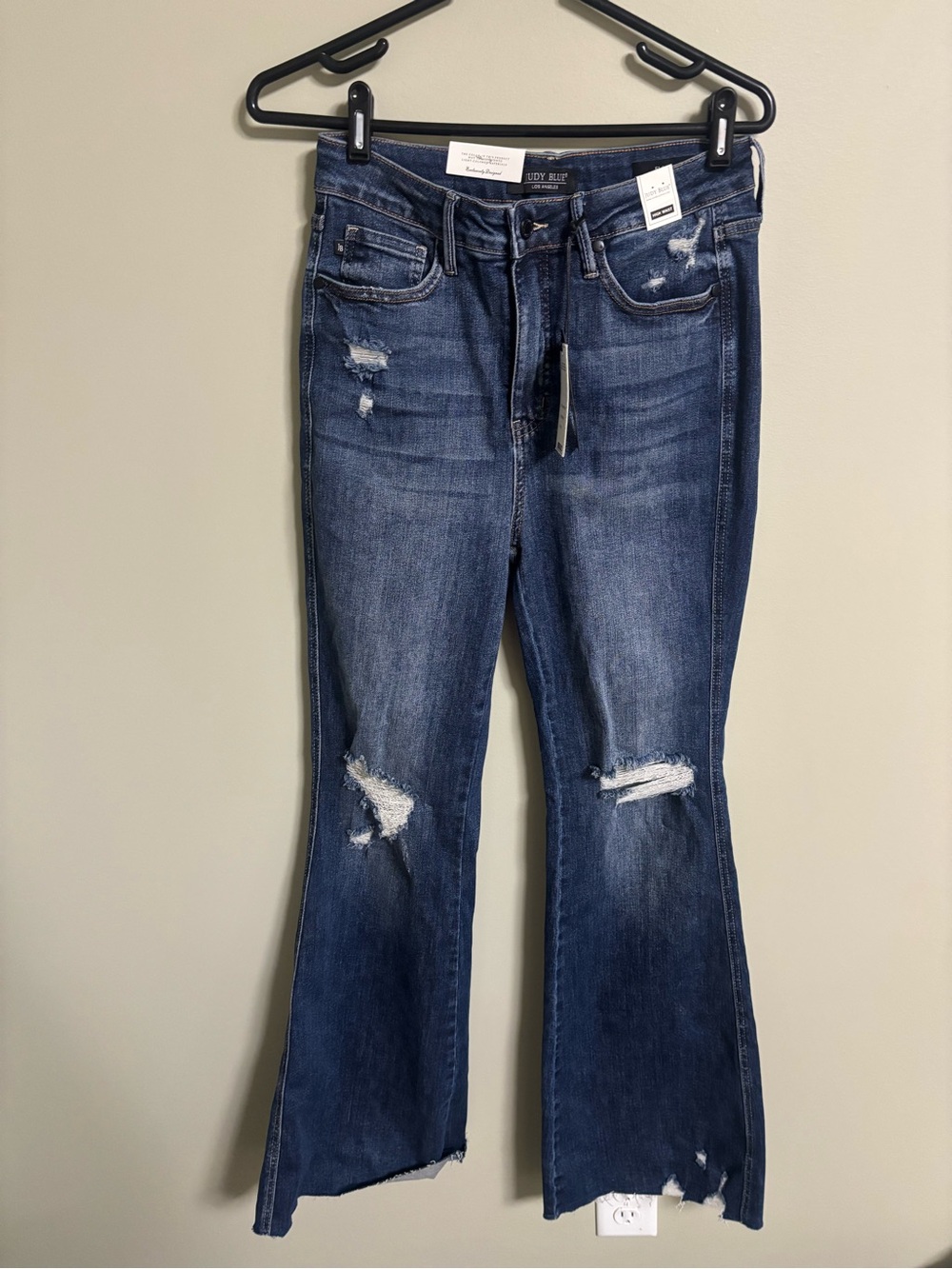 Judy Blue Charlotte Distressed Knee Frayed Hem Flare Jeans Size 7/28 New Stretch